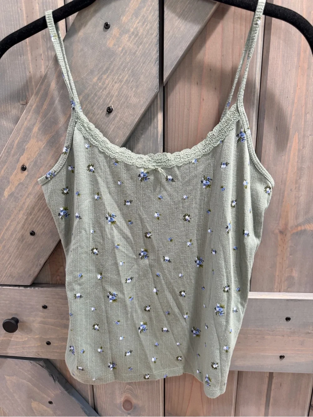 Wild Fable Floral Ribbed Lace Trim Cami Tank Top Sage Green Blue Flowers Medium - Picture 1 of 7